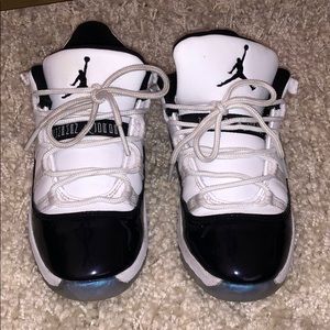 Jordan 11 low tops